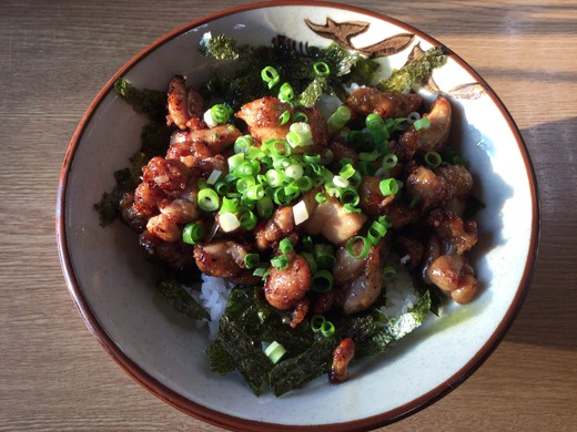 麺屋空　鶏バター丼　高松
