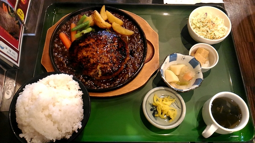 ガリーン　１ポンドハンバーグ（ごはん大）　綾川