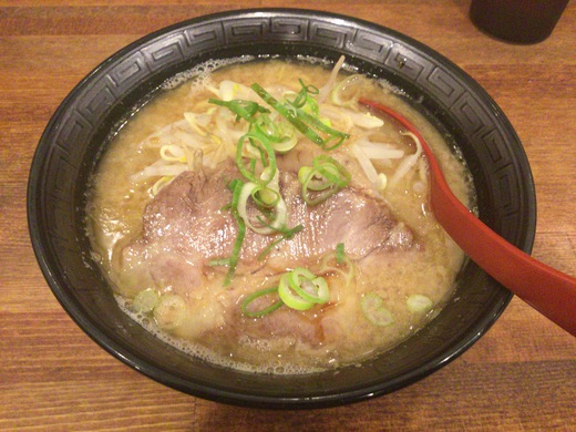 ごぞうらぁめん　ラーメンこってり　高松