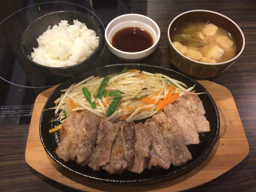 はらだ牧場高松おいしい広場店　牛焼肉定食
