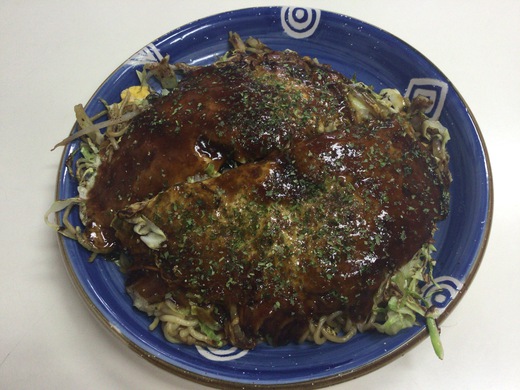 お好み焼きよこた　そば肉入りお好み焼き　多度津