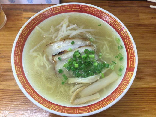中華そば波（なみ）　高松市瀬戸内町