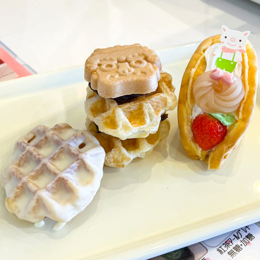 うどんは別腹（でぶ吉）:【期間限定】Honey's Waffle （ハニーズワッフル）鬼太郎クロッフル 高松市 多肥下町