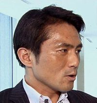 鈴木章浩は、51歳だそうです。51歳の都民は全員反省しなさい。
