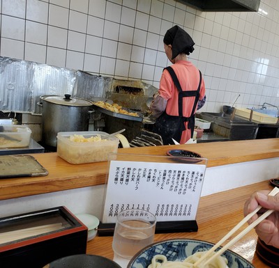 うどんも美味しいけど天ぷらも負けず美味しい