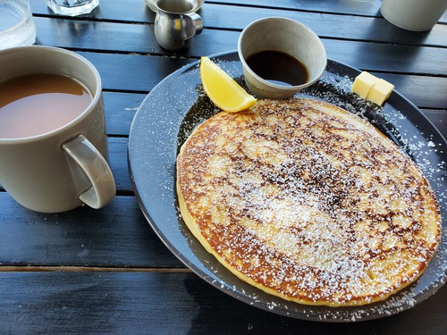 今日のカフェ『クレエコーヒー』のオバサン対応は◎だった。