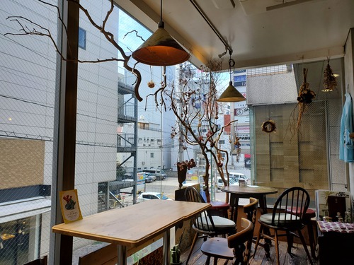 CAFE,BAR「KONOJI」でランチ