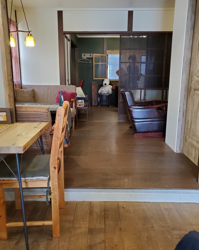 おしゃれなcafe kuguri（カフェくぐり）