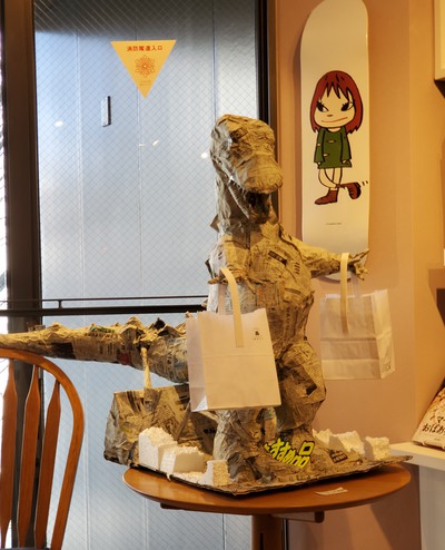大人も癒される絵本屋さん