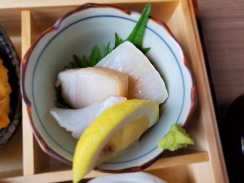 「風のじょうけい」楽しみな９種盛りランチ