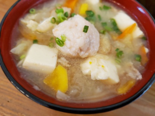 お汁でお腹いっぱいのランチ
