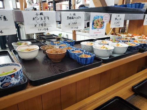 こちらの道の駅むれは、海鮮食堂 じゃこやでランチ