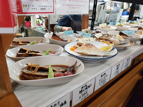 こちらの道の駅むれは、海鮮食堂 じゃこやでランチ
