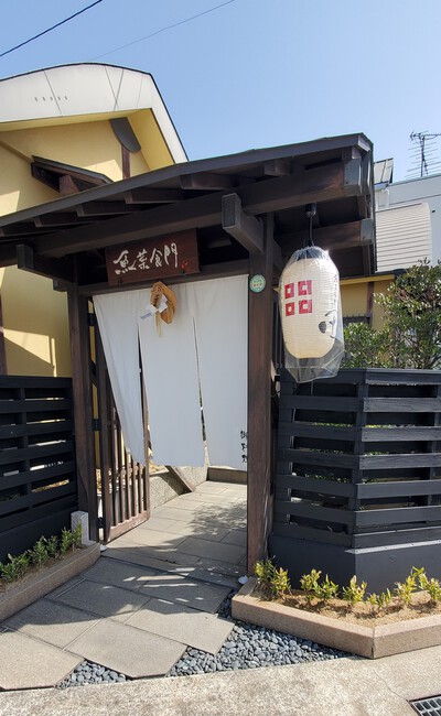 姉夫婦との食事は、兄の話が一番だった。