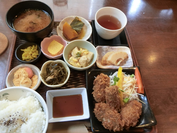「甘味茶寮 ほとり」のランチで初デート