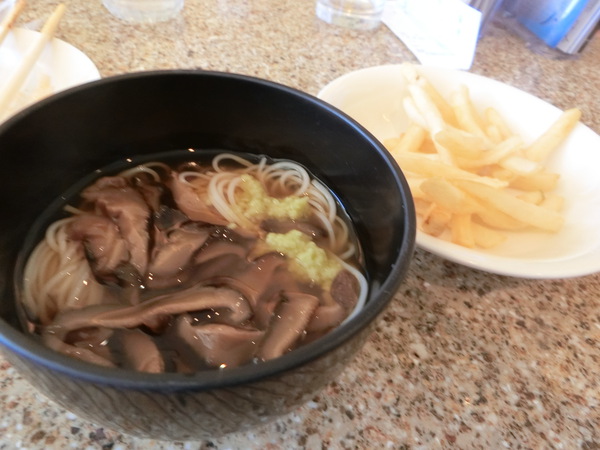 今日のランチ会は、延々と４時間半