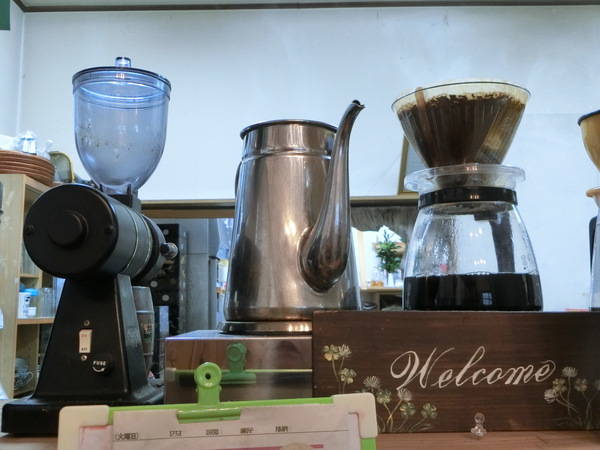 山の中だけど、みんなが行く「Café杢・杢」