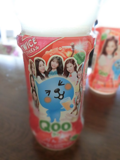 ＴＷＩＣＥ（トゥワイス）のペットボトルジュース