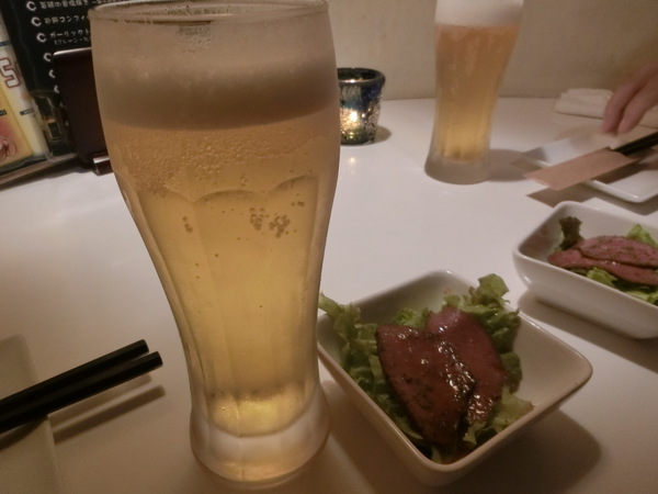 カップル個室に案内される『カーヴ隠れや』