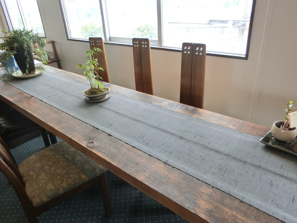 大人がくつろげるカフェ