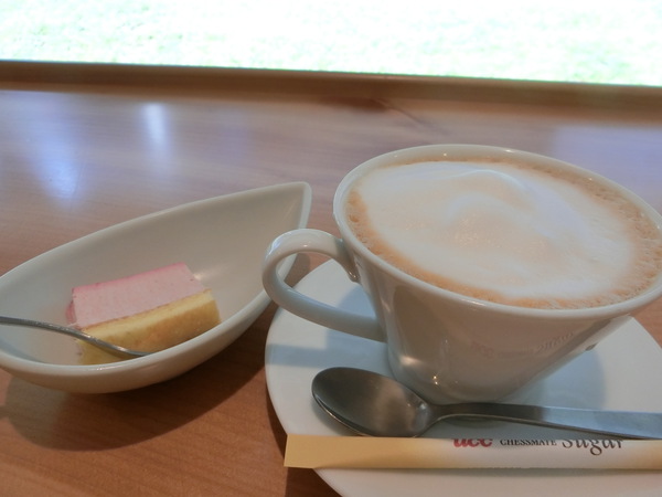 さすが美術館のカフェ「カフェ・ド・モク」