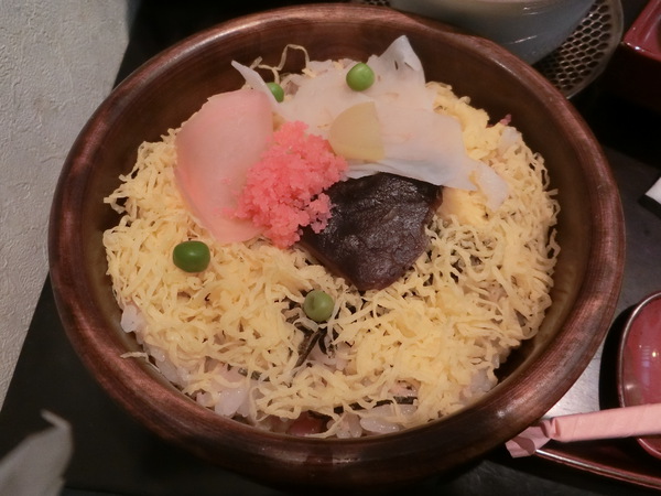 お雛さま膳を『カフェド 彩花』で