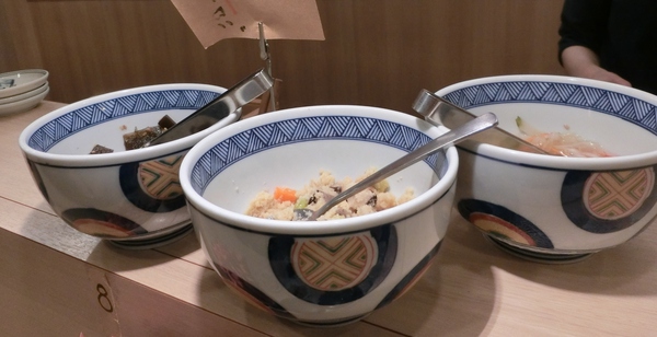美味しく二度楽しめる『どんぶり割烹 板次郎』