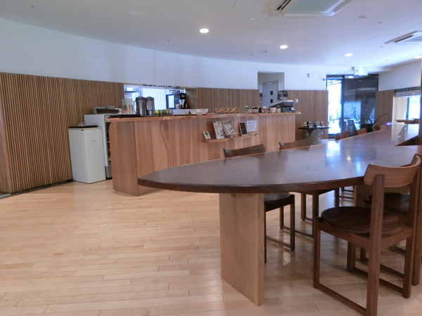 さすが美術館のカフェ「カフェ・ド・モク」
