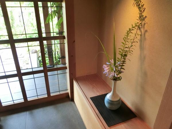 続、ラ・プロヴァンス牟礼山荘・・・花