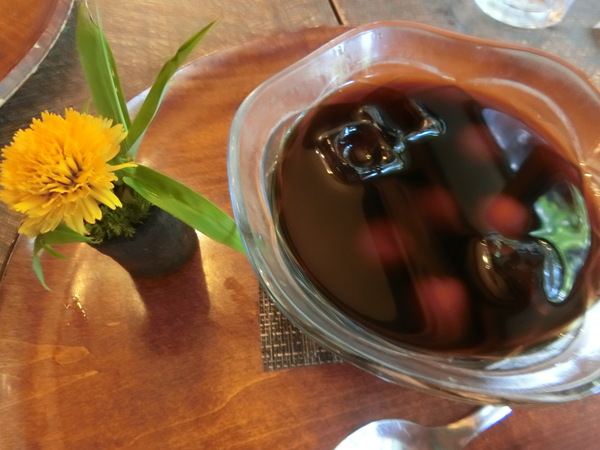 アンティークな茶房　古遊楽で白玉コーヒーぜんざい