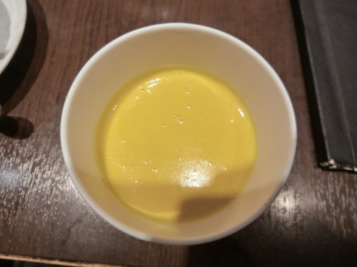 ティーサロンでおしゃれなランチ