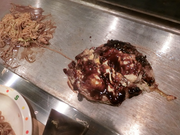 こだわりのあるお好み焼き店「ふみや」
