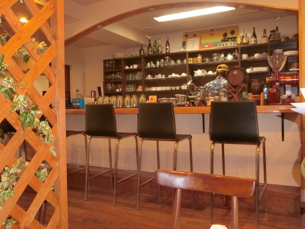 初ランチ店は、ハワイアン気分で？