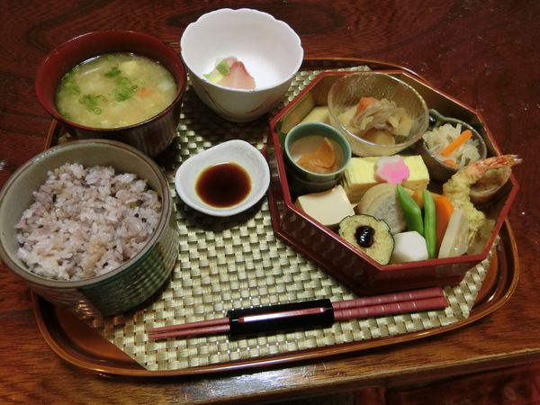 ここのランチは、美味しくて安かった。