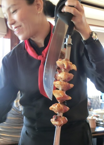 この日のディナーは、シュラスコ料理