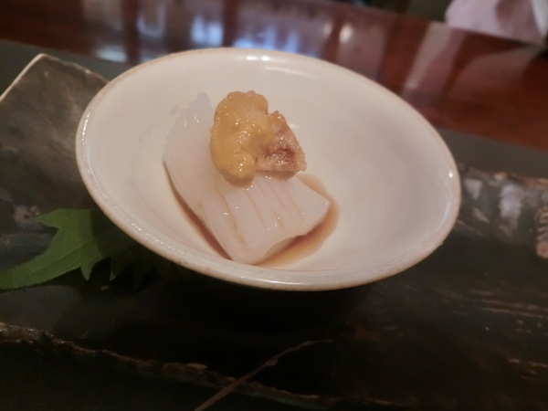 美味しいお酒と料理の創作日本料理店「凛と」
