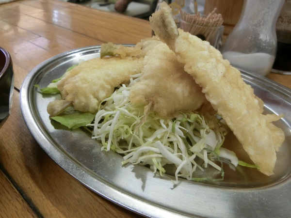 昭和スタイルのザ・食堂が懐かしかった。