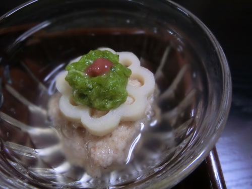 今日の「一実」のランチはコロナ感染予防がバッチリだった。