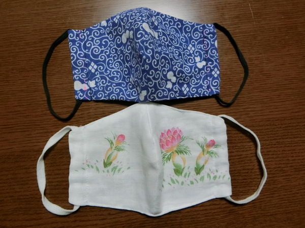 嬉しい～流行のマスクが届いた。