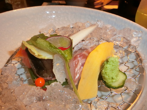 何てったって一番の楽しみは食事