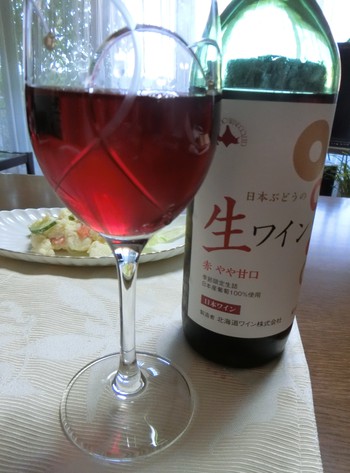 今夜は「ひとり食事」しながら、ブログアップだよ。