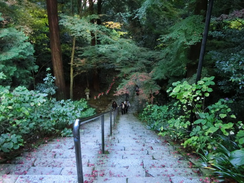 湖東三山　お地蔵さんの金剛輪寺