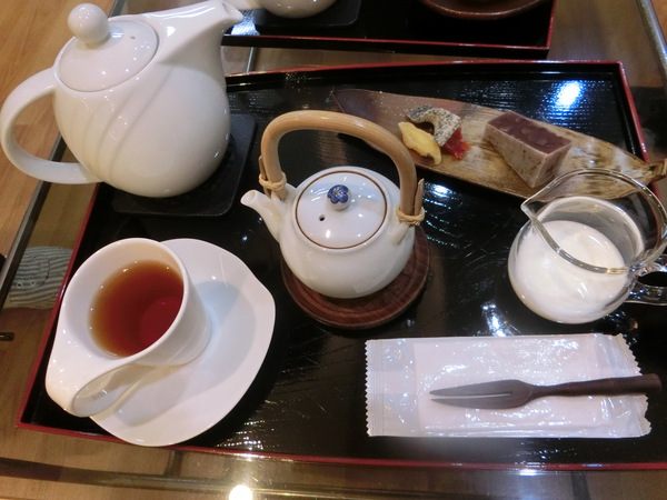 一風変わった喫茶店の茶工房「なんのがれ」