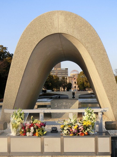 平和を願って祈った日
