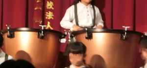 幼稚園児がベートーベン第九を合奏