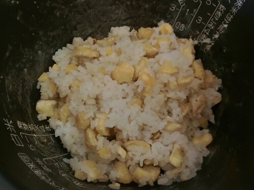 手抜き栗ご飯だよ。