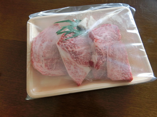 嬉しい１万円のステーキ肉ゲット