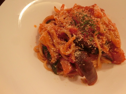 サラダが豪華で嬉しいランチ