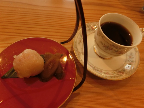 塩江の料理店『はな瓢』（ハナヒサゴ）