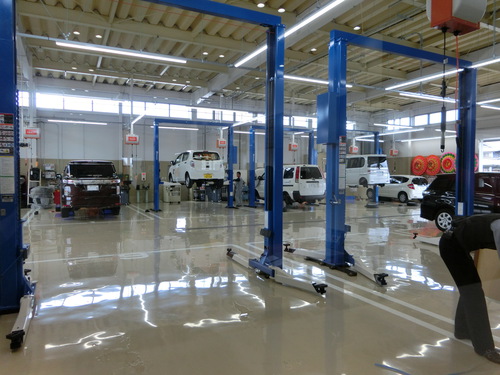 ４月９日移転オープンの「石井自動車」を紹介